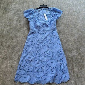 ML Monique Lhuillier Chiffon Lace Midi-Dress in Delphinium Blue Size
